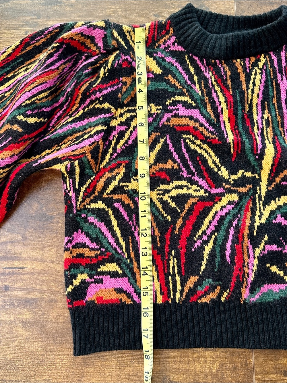 NWT Farm Rio Black Abstract Wave Jacquard Puff Sleeve Knit Sweater Size S - Picture 2 of 5